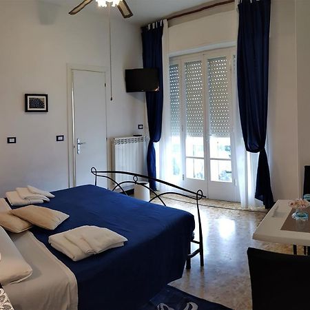 Le Midi Versilia Лидо-ди-Камайоре Экстерьер фото